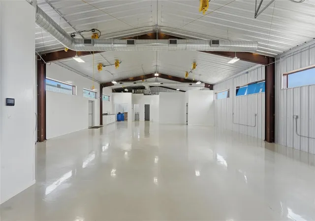 Photo 3 of House for sale at 2496 Highway 304, Smithville, TX 78957 | MLS# 2629099 | Listing updated on 2026-09-23
