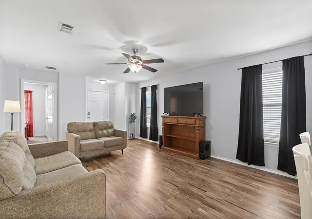 Photo 4 of Single family home for sale at 324 Almquist St, Hutto, TX 78634 | MLS# 2165851 | Listing updated on 2026-09-25