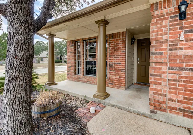 Photo 2 of Single family home for sale at 722 Settlement St, Cedar Park, TX 78613 | MLS# 4601956 | Listing updated on 2026-10-08