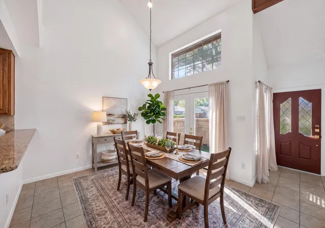 Photo 4 of Condo for sale at 10819 Crown Colony Dr #4, Austin, TX 78747 | MLS# 6639581 | Listing updated on 2026-10-06