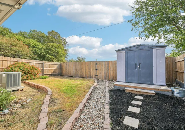 Photo 4 of Single family home for sale at 2409b Curry Loop, Round Rock, TX 78664 | MLS# 9889797 | Listing updated on 2026-09-30