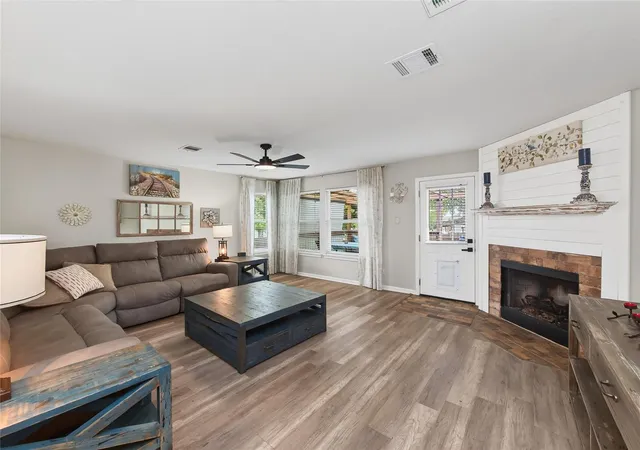 Photo 3 of Single family home for sale at 2510 Eastwood Ln, Round Rock, TX 78664 | MLS# 8024995 | Listing updated on 2026-10-02