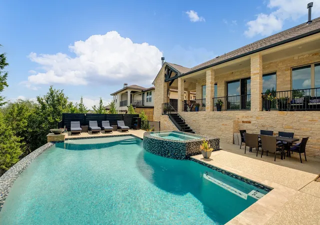 Photo 1 of Single family home for sale at 520 Woodside Ter, Austin, TX 78738 | MLS# 1805390 | Listing updated on 2026-10-29