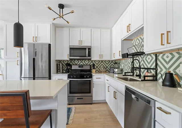 Photo 3 of Single family home for sale at 1213 Lily Ter, Austin, TX 78741 | MLS# 9907702 | Listing updated on 2026-10-05