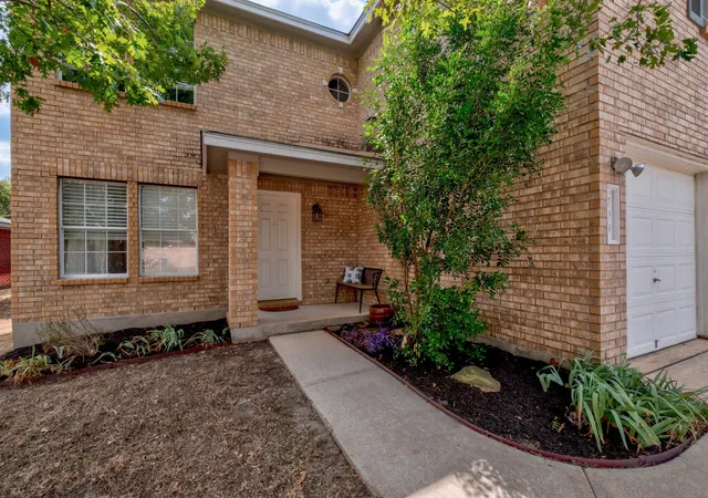 Photo 3 of Single family home for sale at 709 Black Isle Dr, Pflugerville, TX 78660 | MLS# 2204039 | Listing updated on 2026-10-08