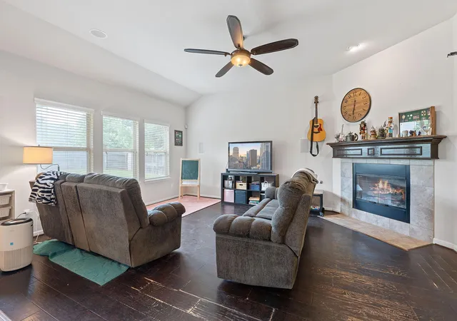 Photo 3 of Single family home for sale at 2100 Tranquility Ln, Pflugerville, TX 78660 | MLS# 4237947 | Listing updated on 2026-10-06