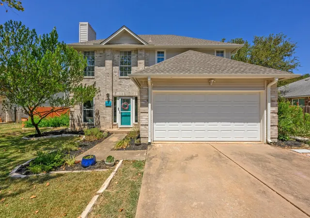 Photo 1 of Single family home for sale at 8002 Willet Trl, Austin, TX 78745 | MLS# 8581578 | Listing updated on 2026-10-18