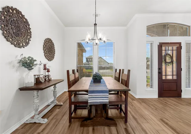 Photo 3 of Single family home for sale at 812 Eagle Crst Cv, Salado, TX 76571 | MLS# 1862212 | Listing updated on 2026-10-09