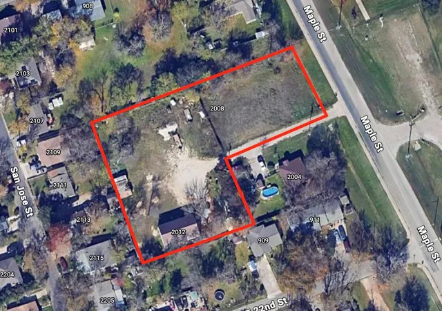 Land for sale at 2012 Maple St, Georgetown, TX 78626 | MLS# 7297166