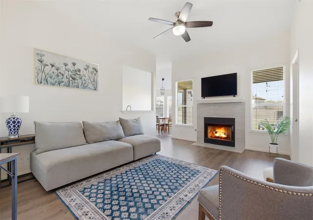 Photo 2 of Single family home for sale at 309 Dana Dr, Hutto, TX 78634 | MLS# 1703694 | Listing updated on 2026-10-02