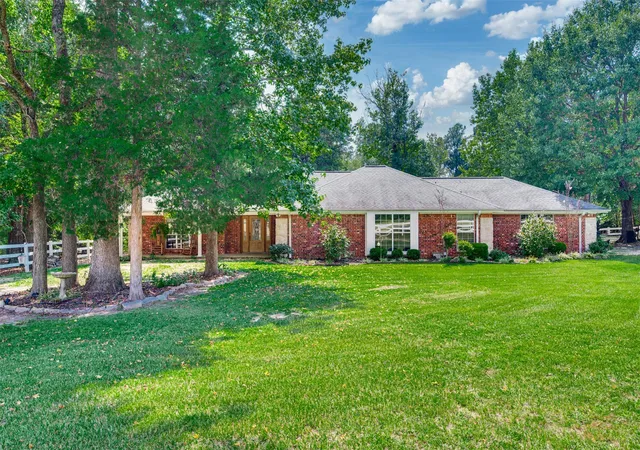 Photo 1 of Sale Pending at 3269 Acr153, Palestine, TX 75801 | MLS# 1875512 | Listing updated on 2026-10-05