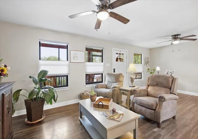 Photo 2 of Single family home for sale at 706 Jones St, Smithville, TX 78957 | MLS# 7512168 | Listing updated on 2026-09-23