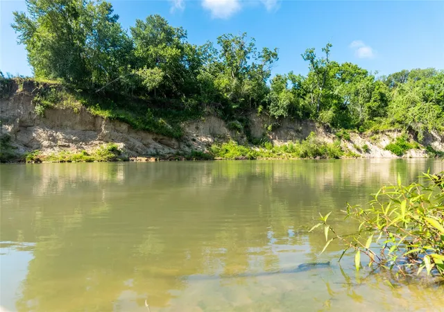 Photo 4 of Land for sale at 000 County Rd 343, Gonzales, TX 78629 | MLS# 9827285 | Listing updated on 2026-09-23