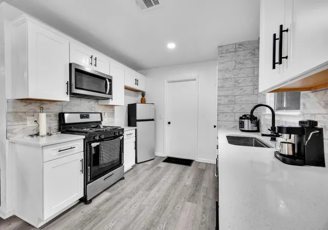 Photo 4 of Single family home for sale at 600 Smoke Signal Pass, Pflugerville, TX 78660 | MLS# 4200981 | Listing updated on 2026-09-24