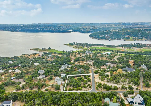 Photo 2 of Land for sale at 927 Debco Ln, Spicewood, TX 78669 | MLS# 4525514 | Listing updated on 2026-09-28