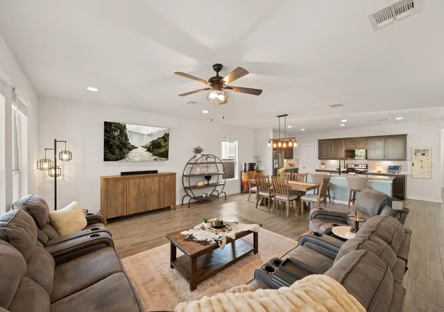 Photo 3 of Single family home for sale at 205 Trellis Blvd, Leander, TX 78641 | MLS# 4568321 | Listing updated on 2026-10-05
