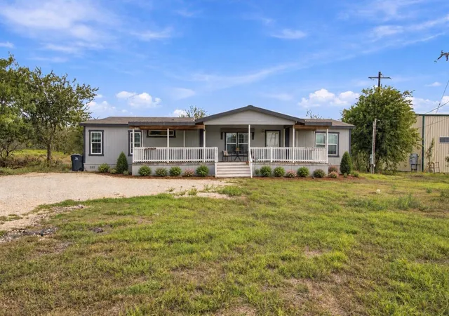 Manufactured home for sale at 754 Williamson Rd #A, Kyle, TX 78640 | MLS# 1040145
