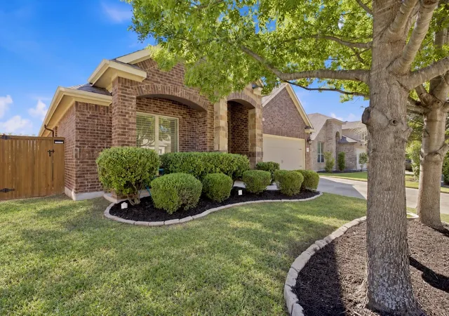 Photo 2 of Single family home for sale at 2772 Santa Ana Ln, Round Rock, TX 78665 | MLS# 6586093 | Listing updated on 2026-09-28