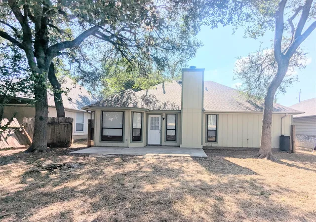 Photo 23 of Single family home for sale at 1810 Ramona Cir, San Marcos, TX 78666 | MLS# 8207753 | Listing updated on 2026-10-29