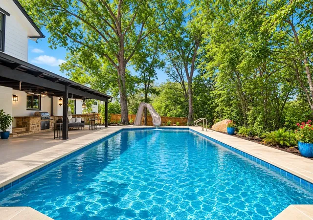 Photo 1 of Single family home for sale at 9203 Comburg Dr, Austin, TX 78748 | MLS# 5883413 | Listing updated on 2026-10-29