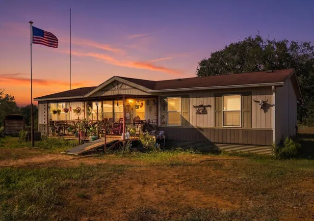 Land for sale at 4321 County Rd 444, Waelder, TX 78959 | MLS# 6068794