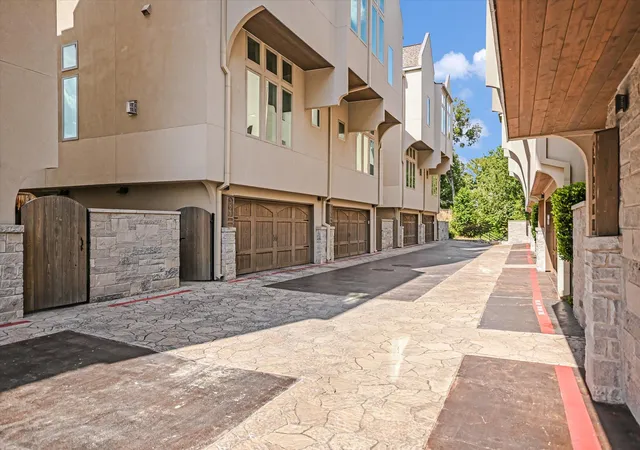 Photo 2 of Condo for sale at 2300 Enfield Rd #303, Austin, TX 78703 | MLS# 2030762 | Listing updated on 2026-10-07