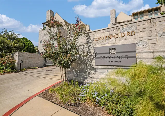 Photo 3 of Condo for sale at 2300 Enfield Rd #303, Austin, TX 78703 | MLS# 2030762 | Listing updated on 2026-10-07