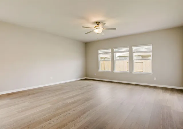 Photo 2 of Single family home for sale at 804 Universal Dr, Hutto, TX 78634 | MLS# 5612255 | Listing updated on 2026-10-10