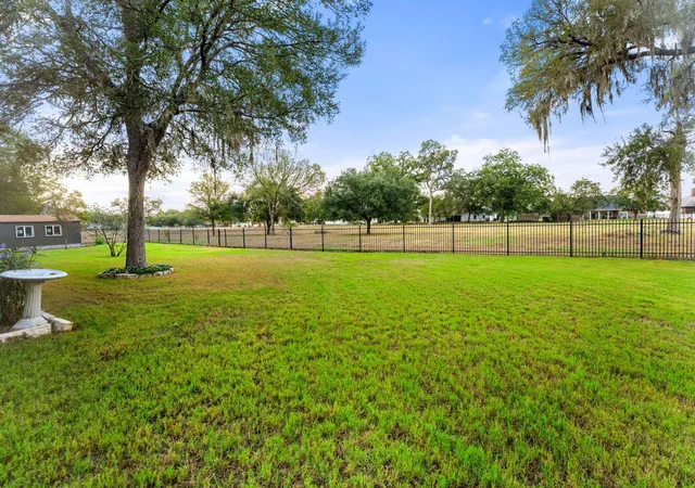 Photo 2 of Single family home for sale at 147 Konahuanui Ln, Bastrop, TX 78602 | MLS# 5542003 | Listing updated on 2026-10-09