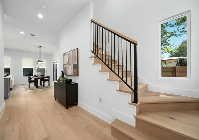 Photo 2 of Single family home for sale at 1104 Fiesta St, Austin, TX 78702 | MLS# 2119541 | Listing updated on 2026-10-04