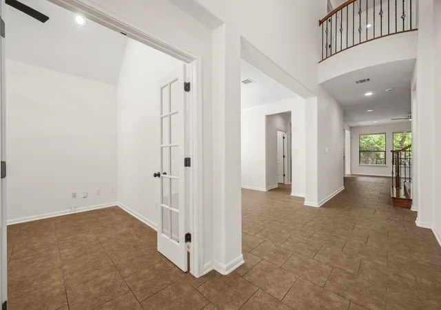 Photo 3 of Single family home for sale at 12609 Calistoga Way, Austin, TX 78732 | MLS# 9238221 | Listing updated on 2026-10-03