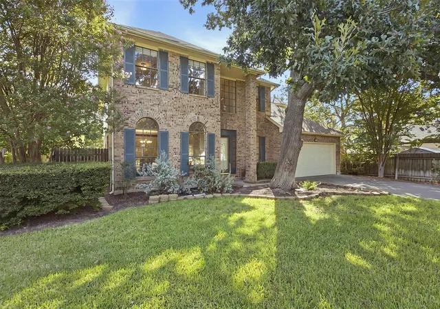 Photo 2 of Single family home for sale at 1221 Thistle Trl, Cedar Park, TX 78613 | MLS# 6085461 | Listing updated on 2026-10-28