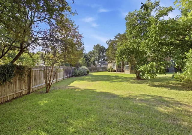 Photo 3 of Single family home for sale at 1221 Thistle Trl, Cedar Park, TX 78613 | MLS# 6085461 | Listing updated on 2026-10-10