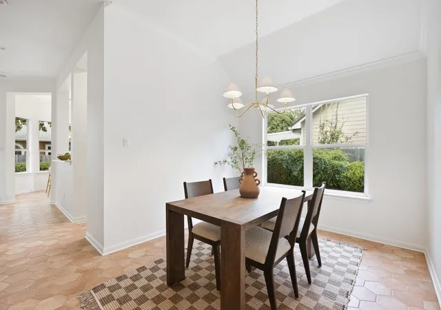 Photo 3 of Sale Pending at 8804 Little Laura Dr, Austin, TX 78757 | MLS# 2541366 | Listing updated on 2026-10-07