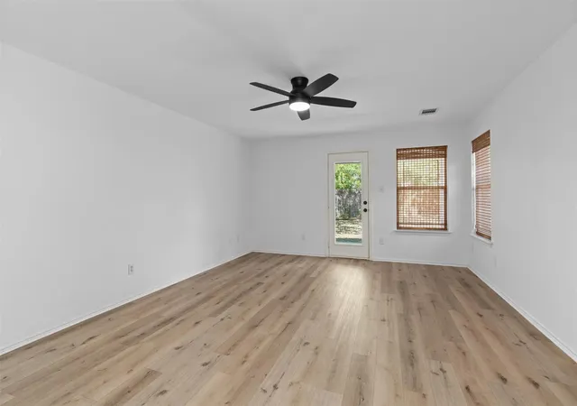 Photo 4 of Single family home for sale at 1320 Sleepytime Trl, Pflugerville, TX 78660 | MLS# 3845497 | Listing updated on 2026-10-01