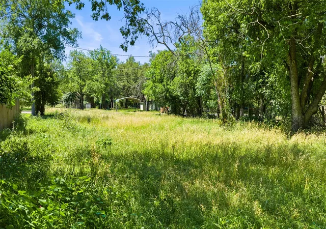 Photo 4 of Land for sale at 203 E Cypress St, Johnson City, TX 78636 | MLS# 6954614 | Listing updated on 2026-09-24