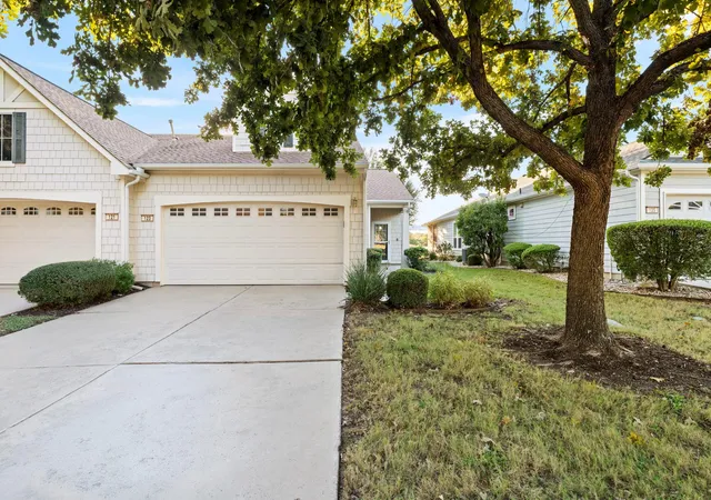 Photo 3 of Single family home for sale at 123 Dickens Cir, Georgetown, TX 78633 | MLS# 5215407 | Listing updated on 2026-10-09