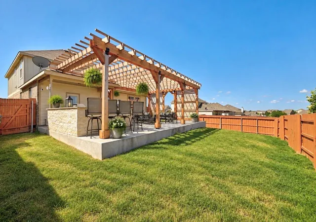 Photo 2 of Single family home for sale at 111 Bayberry Cir, Buda, TX 78610 | MLS# 9031010 | Listing updated on 2026-09-26
