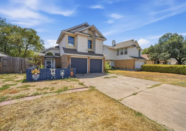 Photo 1 of Single family home for sale at 1315 E Logan St, Round Rock, TX 78664 | MLS# 3780800 | Listing updated on 2026-10-06