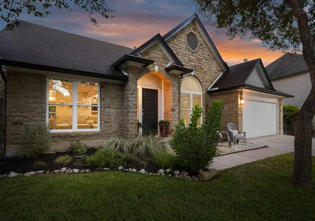 Photo 1 of Single family home for sale at 9301 Silk Oak Cv, Austin, TX 78748 | MLS# 8158856 | Listing updated on 2026-10-01