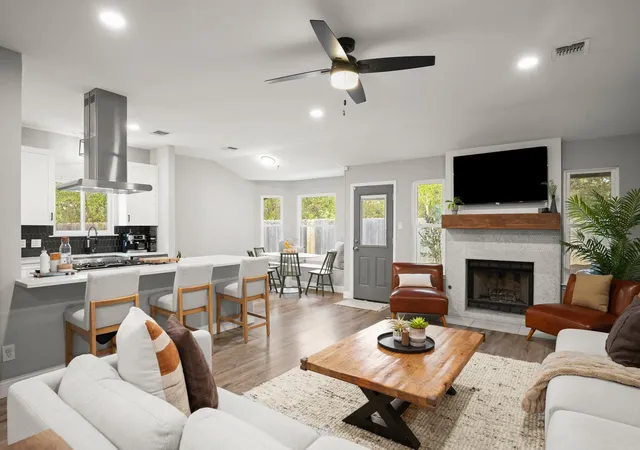 Photo 2 of Single family home for sale at 9301 Silk Oak Cv, Austin, TX 78748 | MLS# 8158856 | Listing updated on 2026-10-01