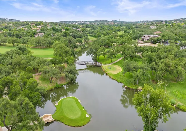 Photo 2 of Single family home for sale at 6 Candleleaf Ct, The Hills, TX 78738 | MLS# 3258047 | Listing updated on 2026-10-09