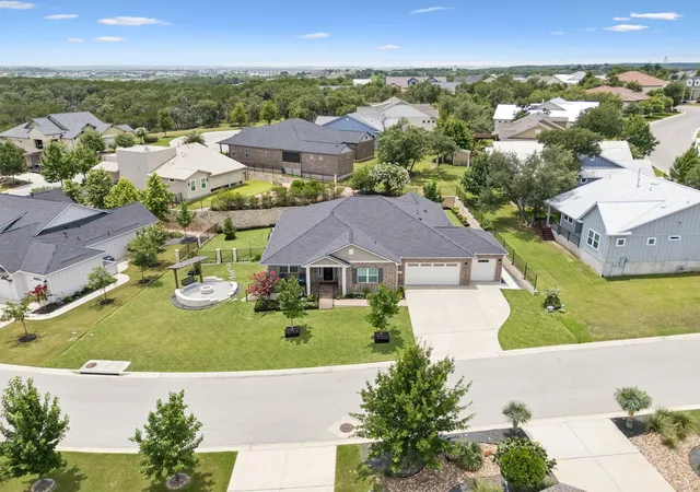 Photo 2 of Single family home for sale at 117 Dashing Sycamore St, San Marcos, TX 78666 | MLS# 9102296 | Listing updated on 2026-10-02
