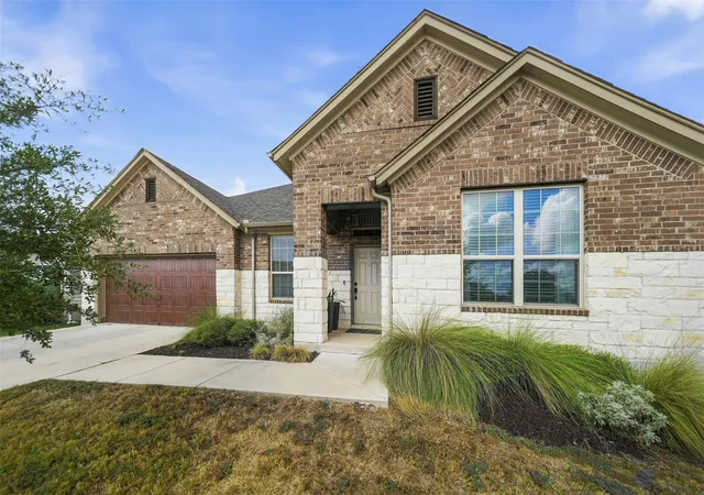 Photo 1 of Single family home for sale at 903 Simmental Loop, Hutto, TX 78634 | MLS# 2557537 | Listing updated on 2026-10-09