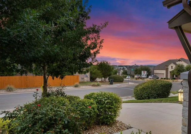 Photo 1 of Single family home for sale at 5305 Alonso Dr, Austin, TX 78738 | MLS# 9493725 | Listing updated on 2026-10-09