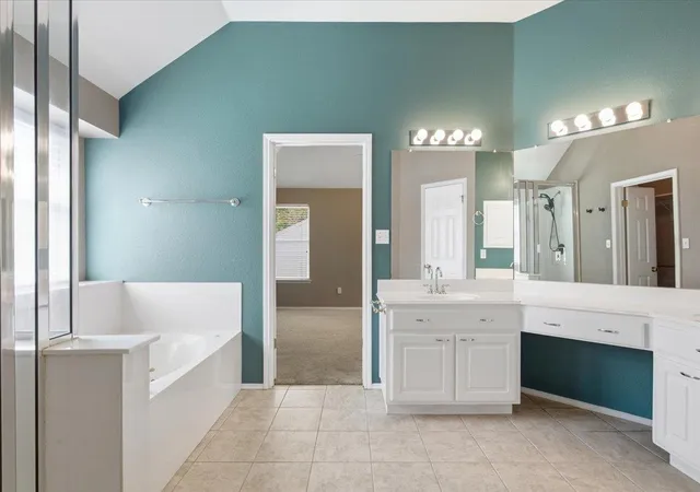 Photo 4 of Single family home for sale at 20004 Canterwood Ln, Pflugerville, TX 78660 | MLS# 3022300 | Listing updated on 2026-10-05