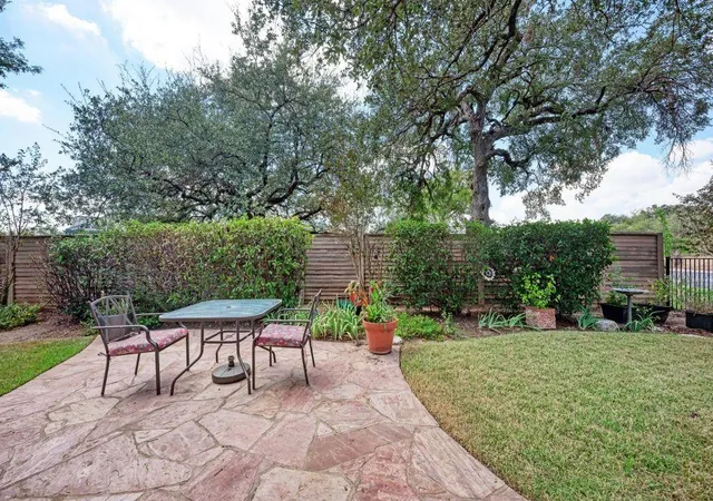 Photo 4 of Single family home for sale at 101 Dewberry Dr, Georgetown, TX 78633 | MLS# 3617077 | Listing updated on 2026-09-24
