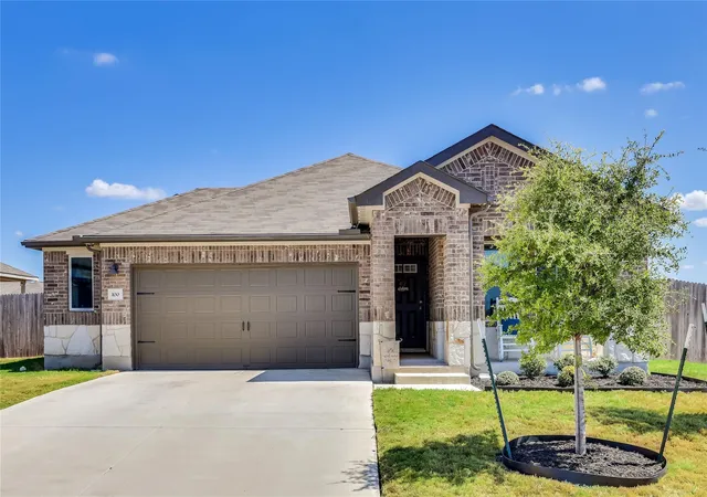 Photo 1 of Single family home for sale at 100 Contrada Grace Ln, Hutto, TX 78634 | MLS# 2254113 | Listing updated on 2026-10-28
