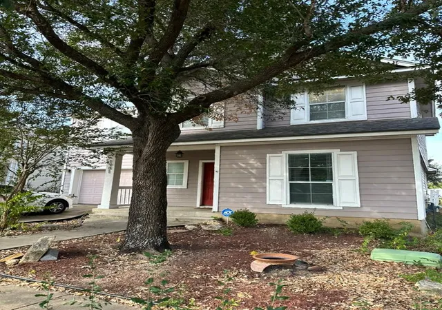Photo 2 of Single family home for sale at 1981 Prairie Rock Way, Round Rock, TX 78664 | MLS# 8406506 | Listing updated on 2026-09-29