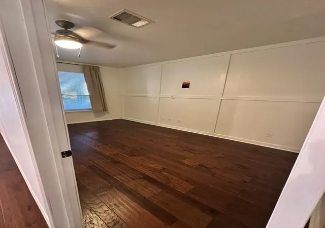 Photo 4 of Single family home for sale at 1981 Prairie Rock Way, Round Rock, TX 78664 | MLS# 8406506 | Listing updated on 2026-09-29